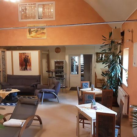 Hotel Gasthof Zur Krone Oberzent Ngoại thất bức ảnh