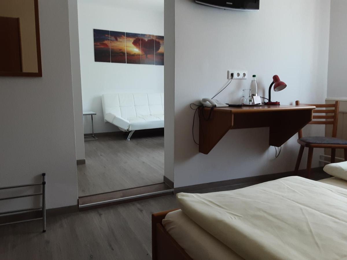Hotel Gasthof Zur Krone Oberzent Ngoại thất bức ảnh