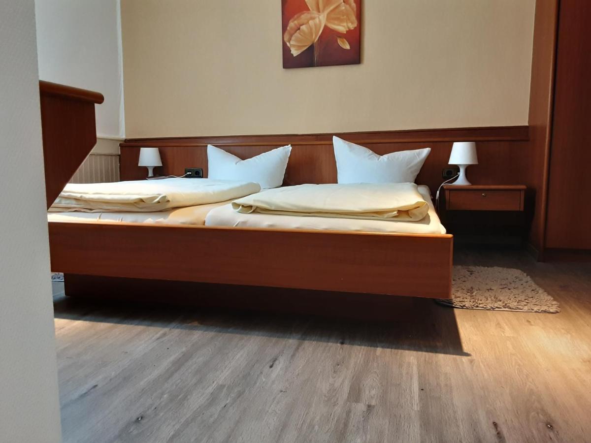 Hotel Gasthof Zur Krone Oberzent Ngoại thất bức ảnh