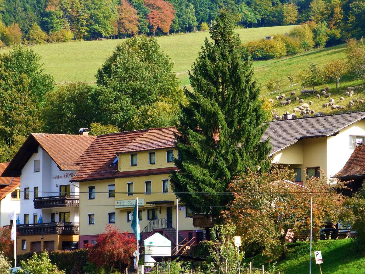 Hotel Gasthof Zur Krone Oberzent Ngoại thất bức ảnh