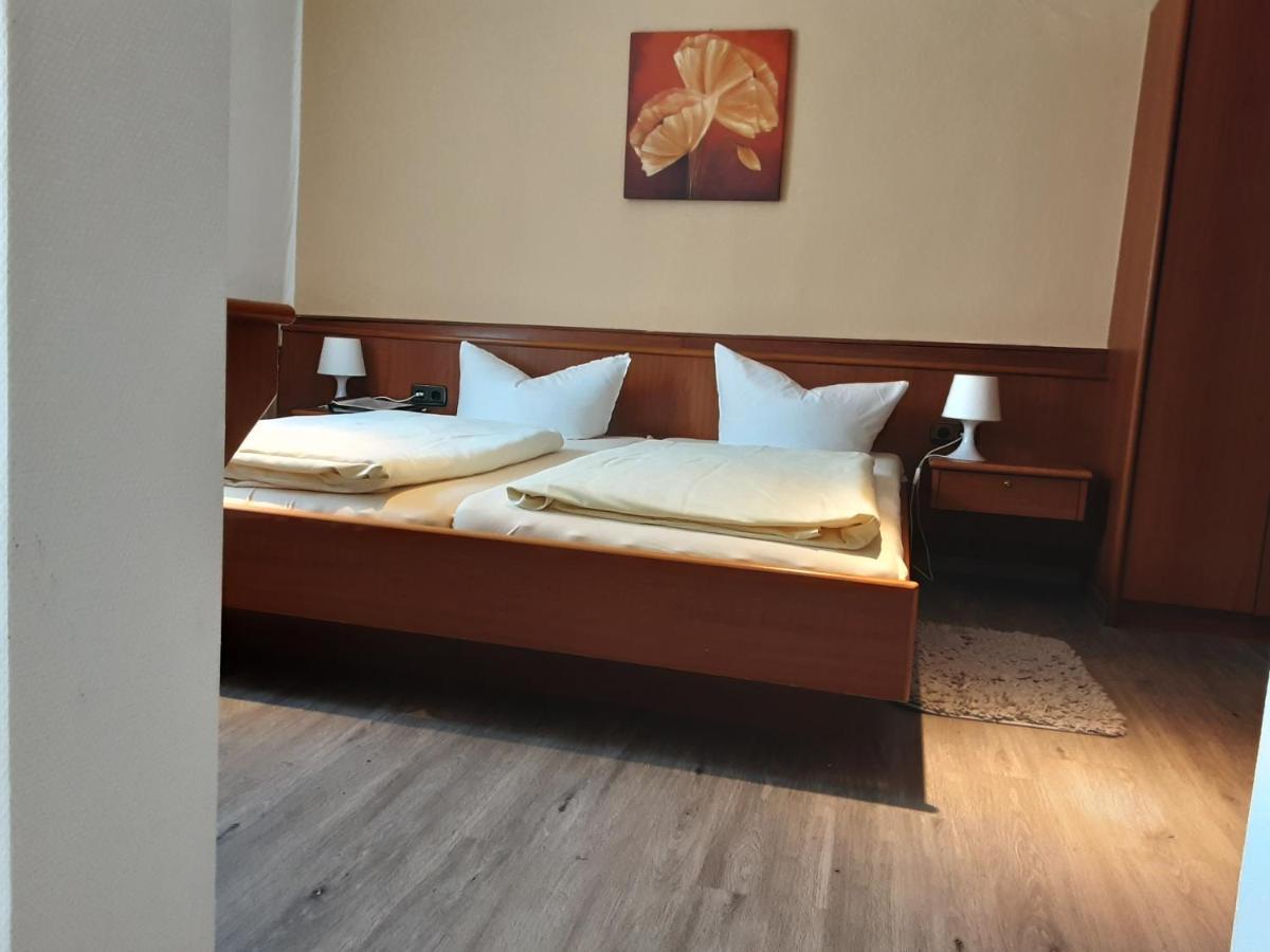Hotel Gasthof Zur Krone Oberzent Ngoại thất bức ảnh