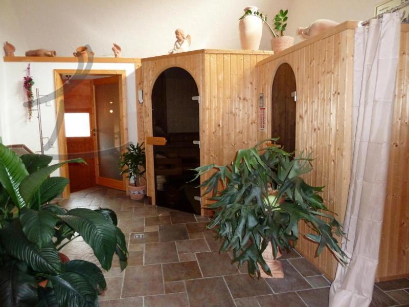 Hotel Gasthof Zur Krone Oberzent Phòng bức ảnh